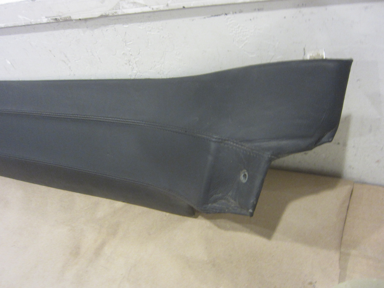 Ferrari 360 - Rear Upper Window Trim (Black) - P/N  65870200