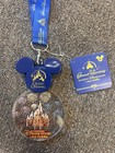 DISNEY  SHANGHAI DISNEY RESORT GRAND OPENING LIGHT UP LANYARD NEW — photo 3