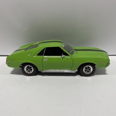1969 AMC AMX-1:18-Green Die Cast Limited Edition Ertl American Muscle No Box