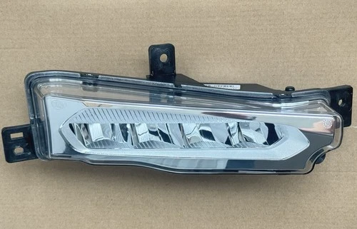 BMW X3 X4 G01 G02 LED FOGLIGHT FOG LAMP RH PASSENGER OEM 63177412528
