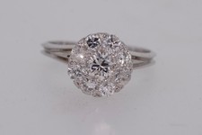 Anillo con racimo de diamantes de platino de 1,15 quilates