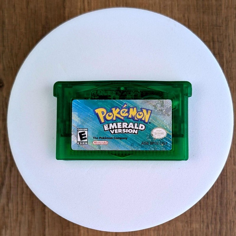 Pokemon Emerald Version Nintendo Game Boy Advance GBA Authentic AGB-BPEE