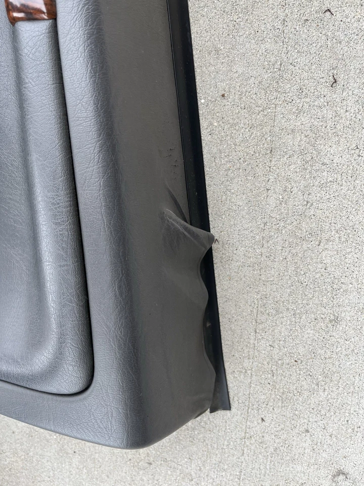 Volvo 960 1997 panel de puerta de pasajero delantero Foto 3 de 3