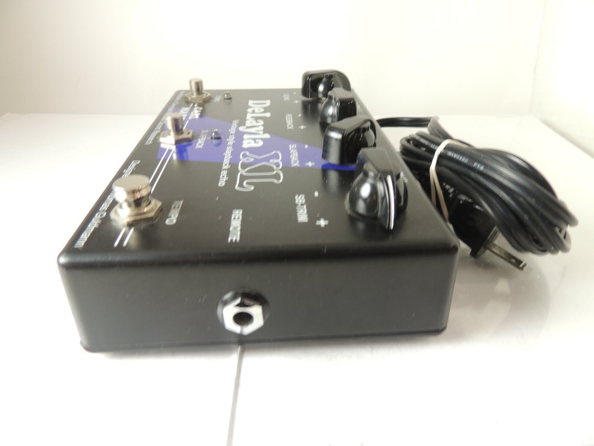 Carl Martin Delyala XL Vintage Slapback Echo Effects Pedal