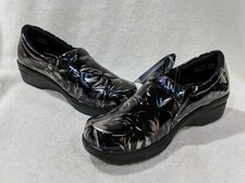 Easy Street Easy Works Tiffany Black/Silver Patent Women's Work Clogs-Sz 8 WIDE
