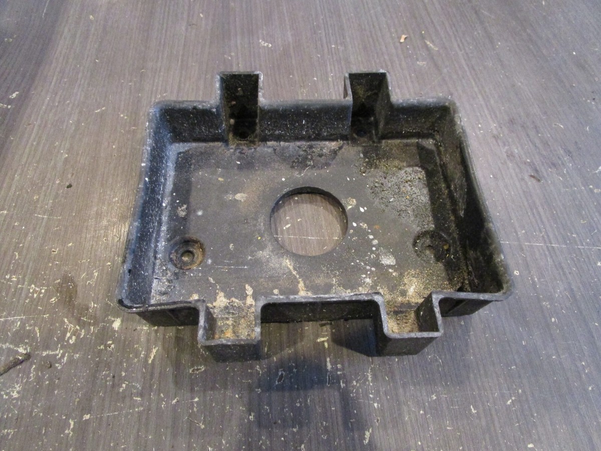 ℳ. 99 KAWASAKI ZXI 1100 BATTERY TRAY CASE 32097-3703 | eBay