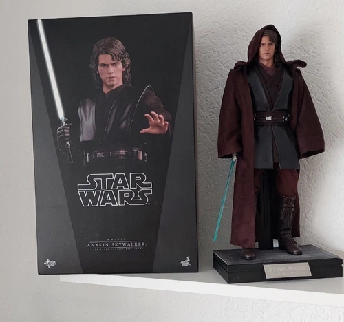 Hot Toys Star Wars Anakin Skywalker