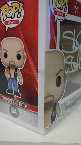 Autographed Funko Pop #84 - WWE - Stone Cold Steve Austin - Wrestler + C.O.A - Picture 4 of 8