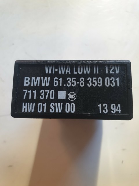 BMW E36 316I Limousine Scheibenwischer Steuergerät WiWa Wisch-Wasch 8359031