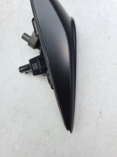 2023 Tesla Model Y Front Right Passenger Side Repeater Fender Camara OEM 1820735 - Picture 8 of 20