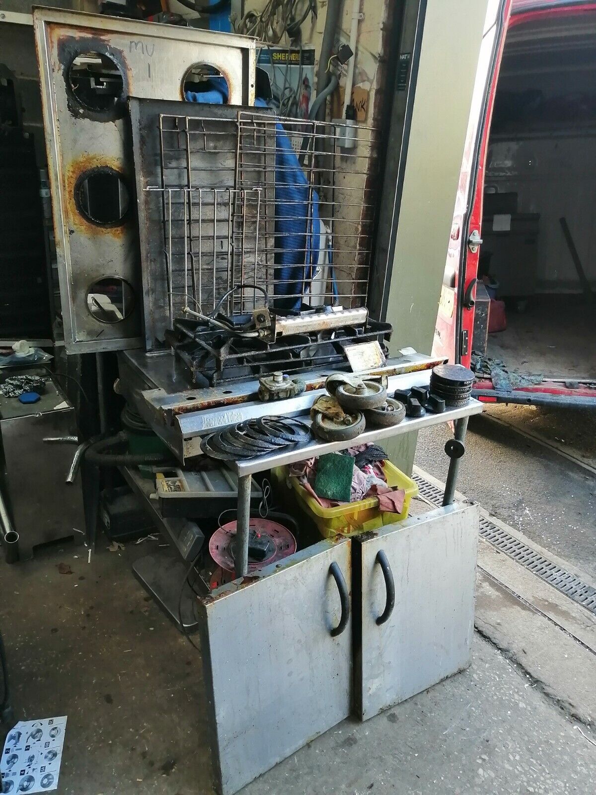 Picture 1 of 6