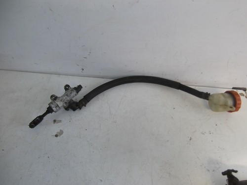 HONDA VFR400 NC21 REAR BRAKE MASTER CYLINDER - Picture 2 of 2