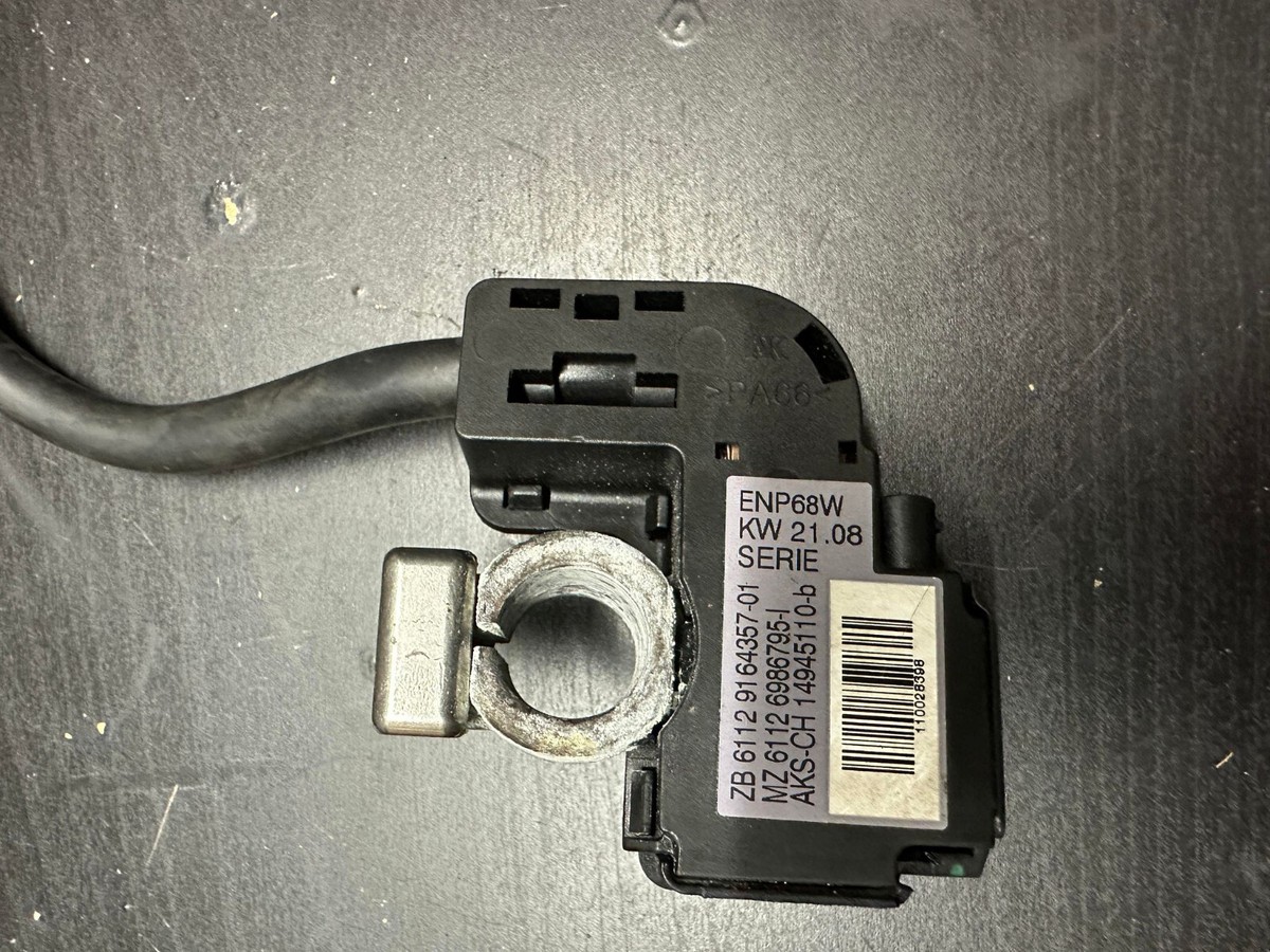 BMW X5 E70 SERIA 3 E90 6112916435701 ground pole separation 