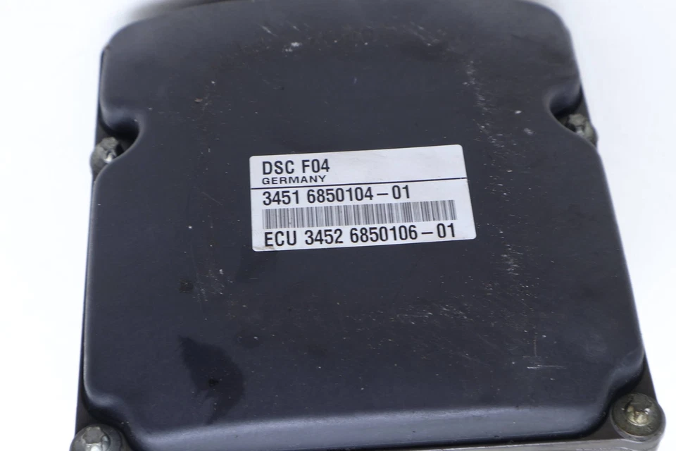 2011-2012 BMW ALPINA B7L XDRIVE - BOMBA ABS / módulo UNIDADE 6785441 - Imagem 4 de 4