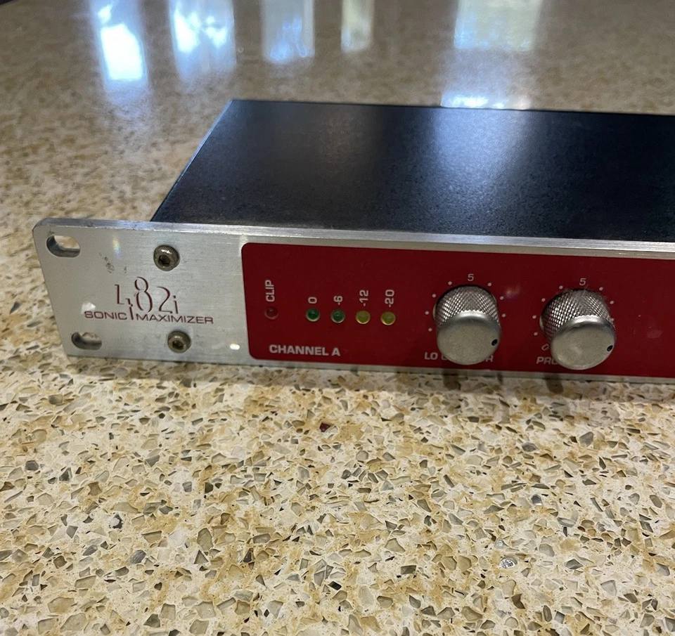 BBE 482i Sonic Maximizer Dual Channel Professional Audio Signal Processor - Image 2 of 4