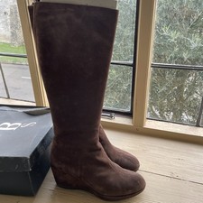 HOBBS LADIES LONG BROWN SUEDE WEDGE HEEL BOOTS SIZE UK6 EU39 GOOD CONDITION 