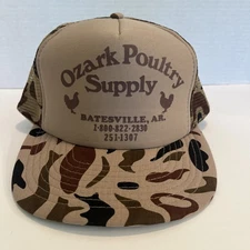 VINTAGE Ozark Poultry Supply Hat Cap Farm Country Trucker Mesh Camo Batesville