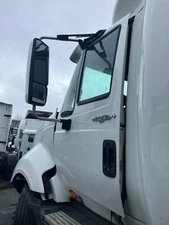 2013 INTERNATIONAL PRO STAR SLEEPER WHITE ELECTRIC LH DOOR ASSEMBLY