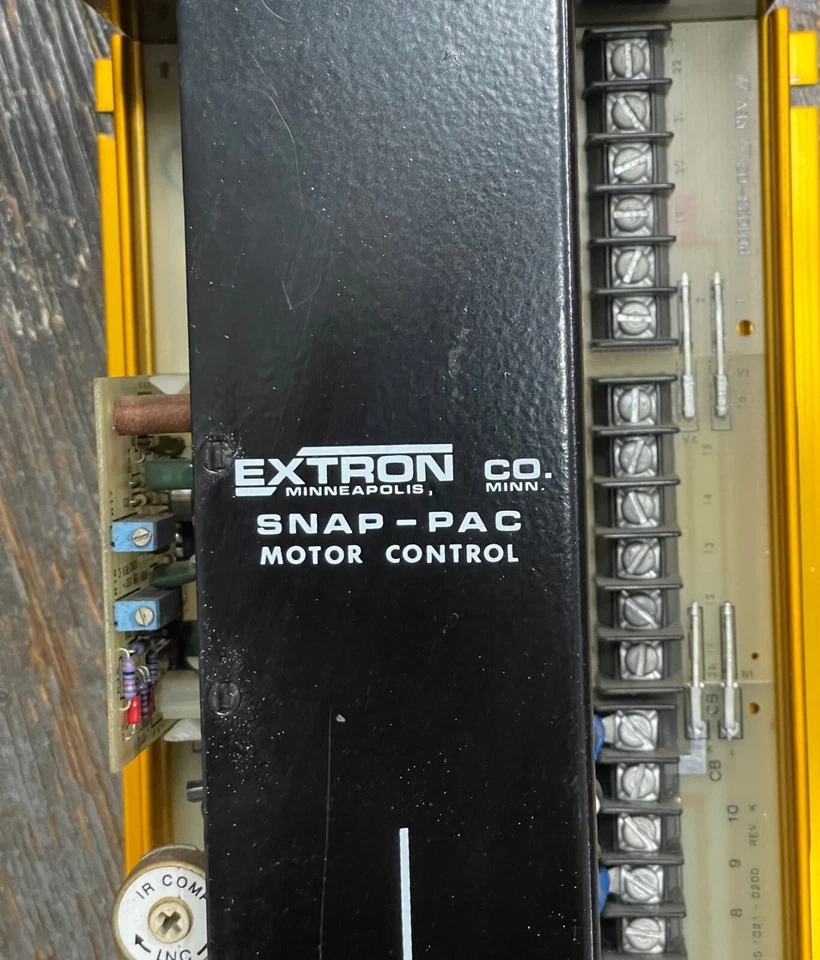 EXTRON SNAP-PAC MOTOR CONTROL 113-0530A0301 1/2 HP 180 VDC 1 PH - Image 2 of 4