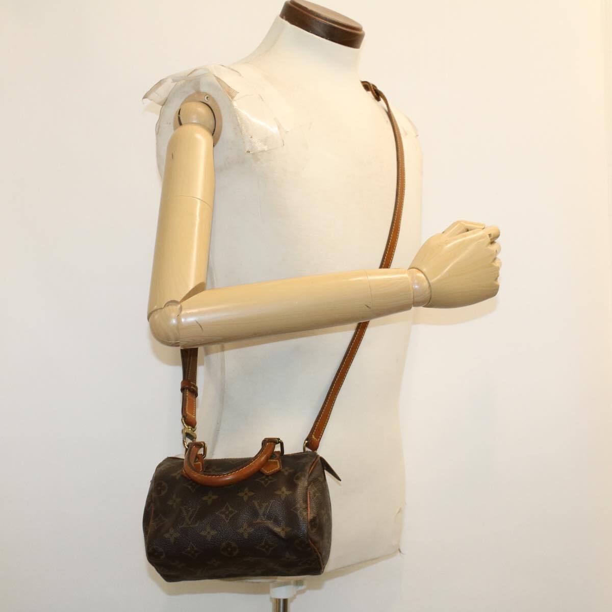 LOUIS VUITTON Monogram Mini Speedy Bandouliere Japon 88
