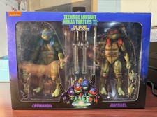 NECA TMNT Secret Of The Ooze Raphael & Leonardo Action Figure 2-Pack