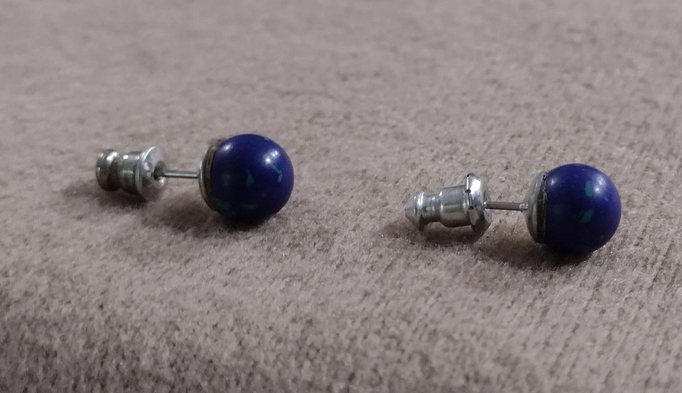 Pendientes de bola de azurita con poste perforado con respaldo Foto 2 de 4