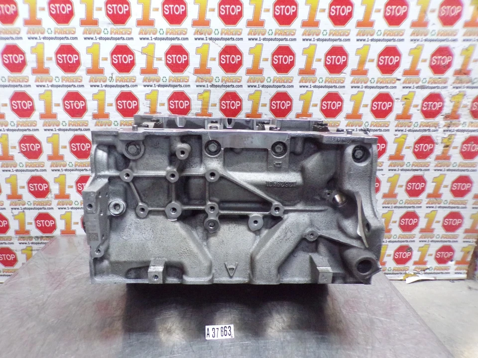 Buick Enclave 2010-2011 montaje de bloque de cilindros de motor de 3,6 L 19210836 OEM Foto 2 de 4