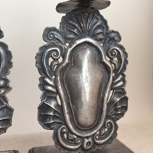 Antico candelabro in argento coloniale spagnolo repousse altare sterling ramilletes - Foto 4 di 19