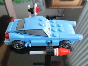 Lego 9480 Finn McMissile Cars 2, Complete with some parts substitutions