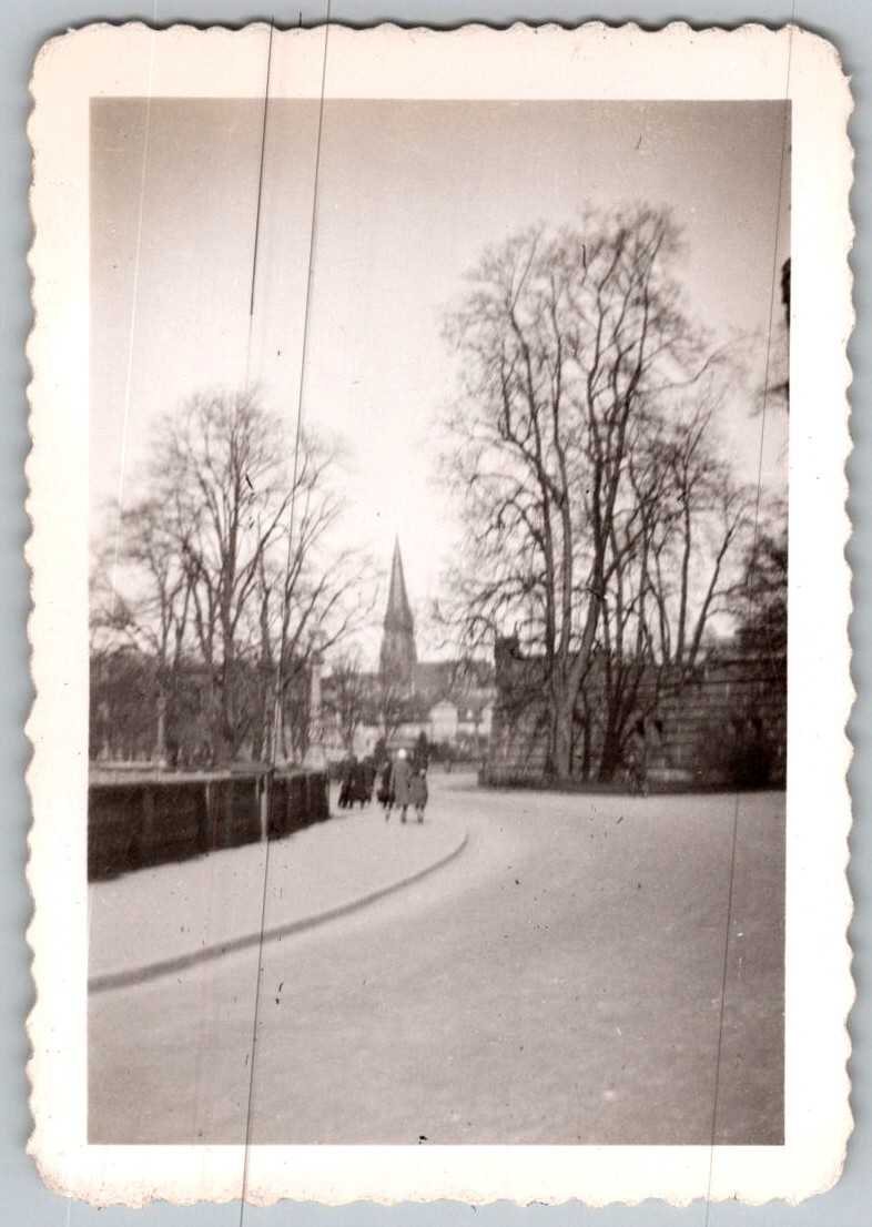 Picture 1