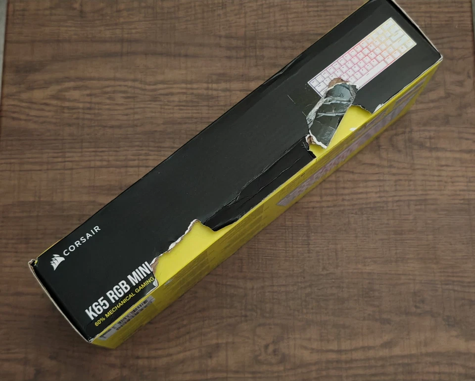 Corsair K65 RGB MINI 60% Mechanical Gaming Keyboard - (German/Deutsch Layout) - Image 2 of 4