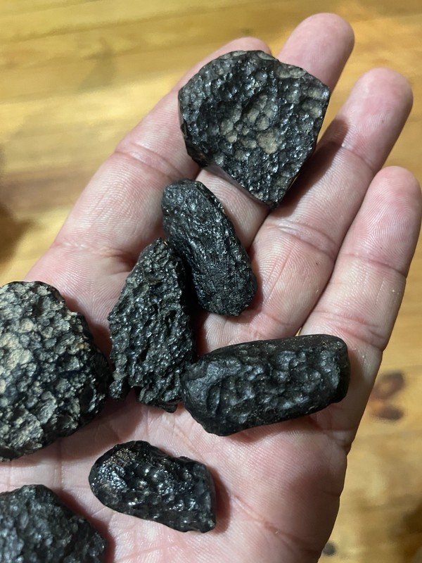 lot of 7 tektite indochinite space rock impactite meteorite stone gems rare
