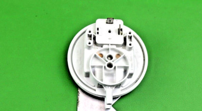 T85 CE 0085AP0974P MAX 5000Pa / HUBA DIFFERENZDRUCKSCHALTER (M 169)