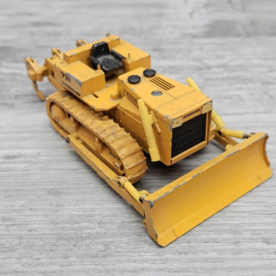 Bulldozer Gescha Liebherr 731 de colección 1:50 hecho en Alemania Occidental piezas reparación Foto 2 de 4