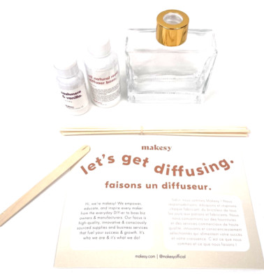 Makesy Glass Reed Diffuser Kit Gold Cashmere & Vanilla Scent