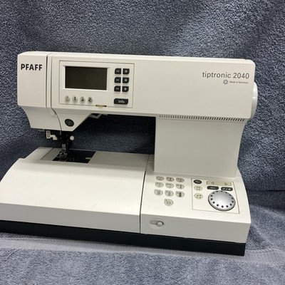 PFAFF Tiptronic 2040 Sewing Machine w/ Foot Pedal, Case, Accessories Powers On