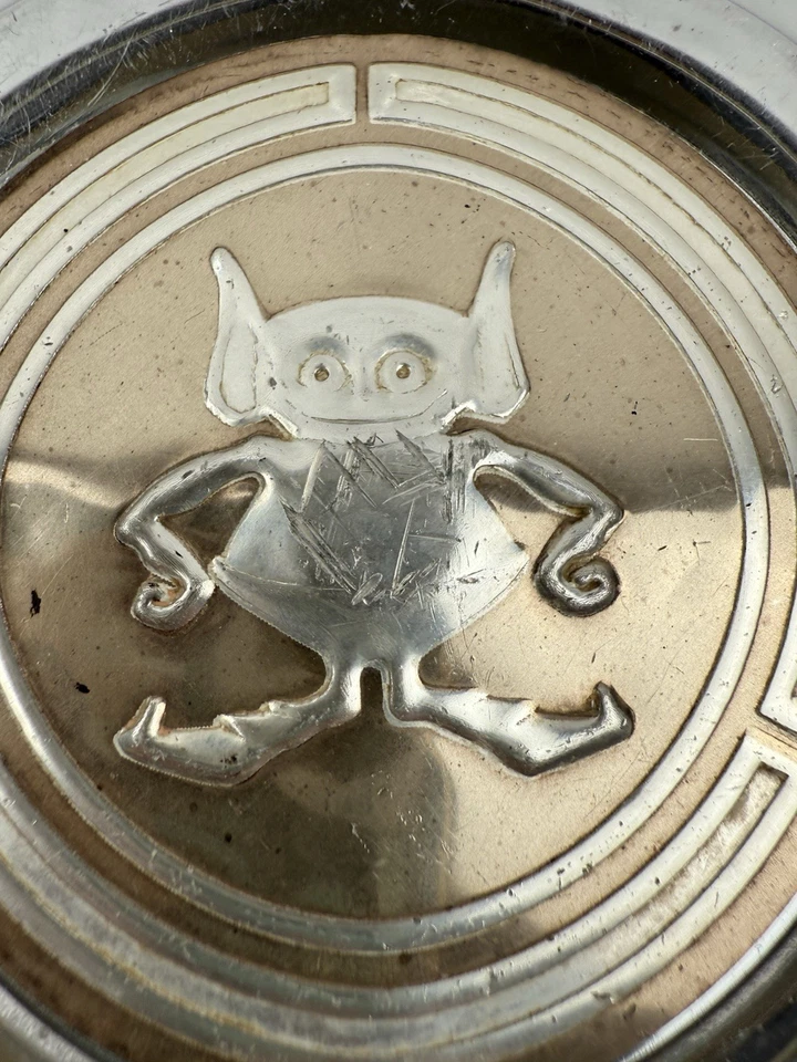 Tapa de gasolina AMC Gremlin años 70 emblema de estaño leer descripción Foto 4 de 4