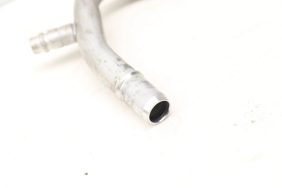 2013-2016 AUDI Q5 2,0 Л - AC ШЛАНГ / ЛИНИЯ / ТРУБА 8R0260707S - Изображение 4 из 4