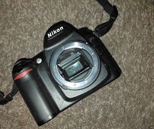 Nikon D50 6.1MP Digital SLR DSLR Camera Body