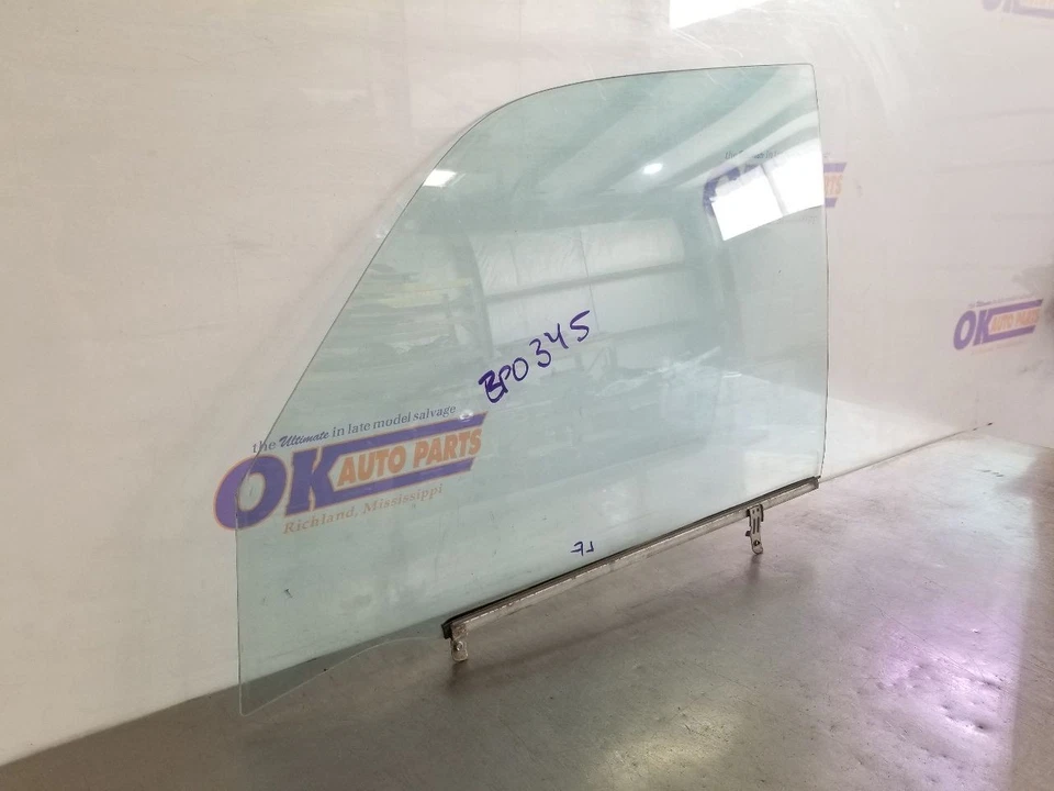 96 1996 TOYOTA LAND CRUISER DOOR WINDOW GLASS FRONT LEFT DRIVER Foto 4 de 4