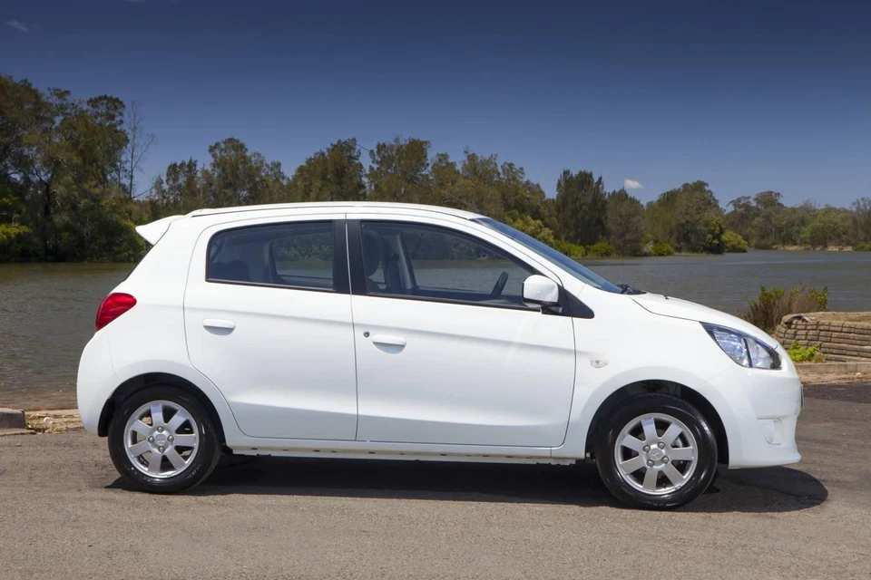 Tambor disco freno trasero pasajero izquierdo mitsubishi mirage n/s 1.2 gasolina 2013-22N Foto 3 de 3