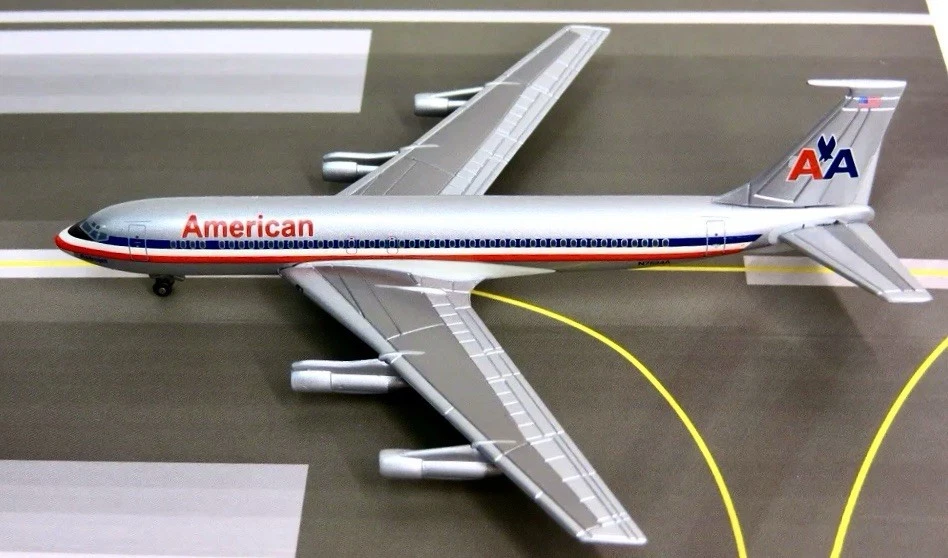 Dragon American 707-123 1:400 Avión Estreno Modelo Clásico con Soporte Foto 3 de 4