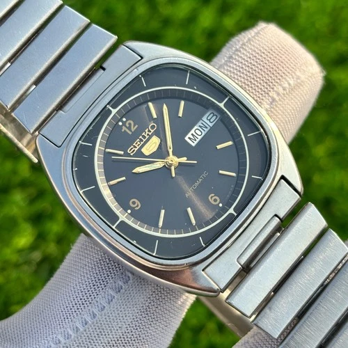 Vintage Seiko 5 TV Shape Sunburst Dial Automatic Japan Made Men Watch 6309-581A