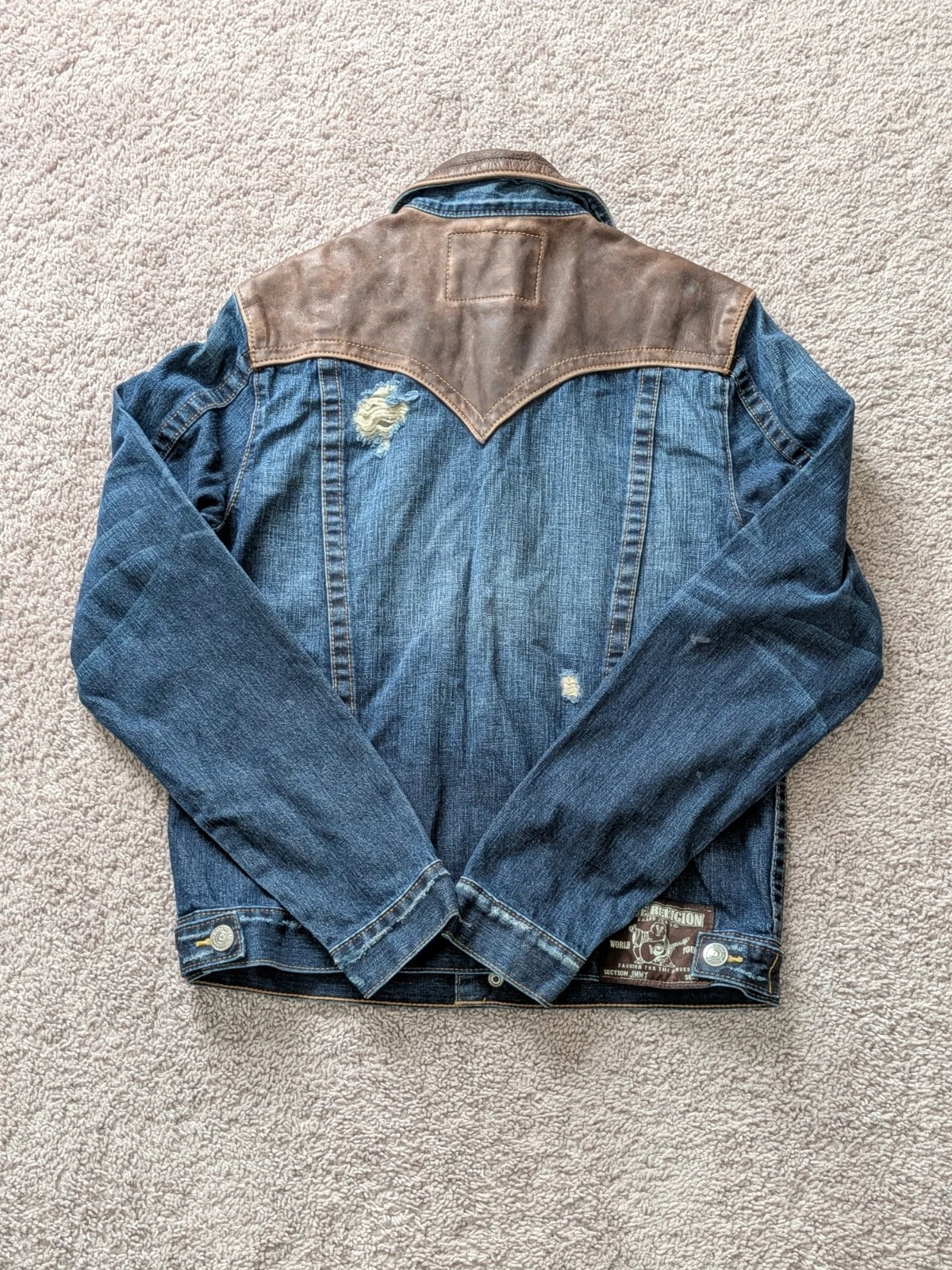 True Religion Jimmy Western Denim Jacket Men Large Genuine Leather Collar & Yoke - product detail image 2