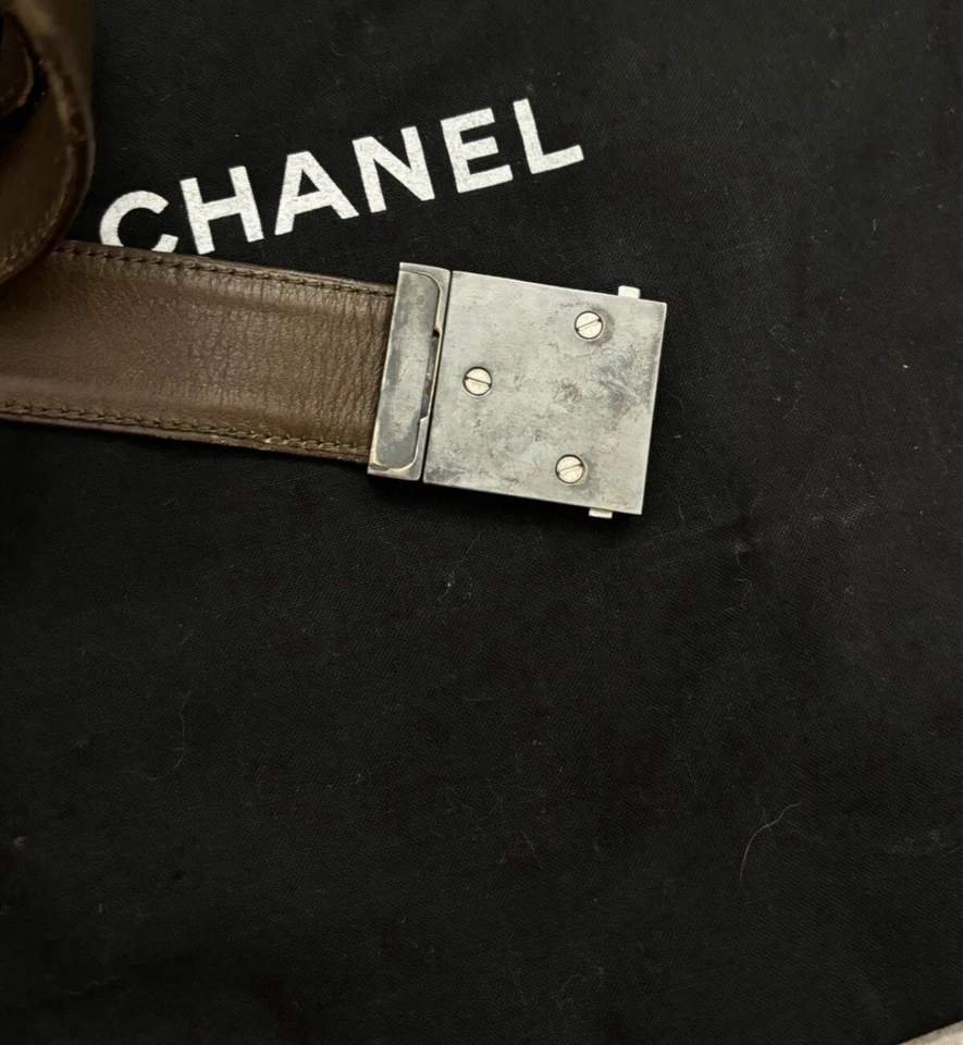 Cinturón de cuero marrón CHANEL talla 80,32 plateado/negro hebilla marca de coco 💯 auténtico Foto 3 de 4