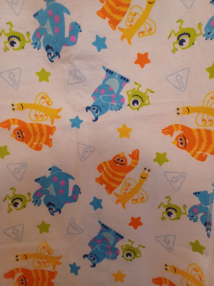 Disney Monsters Inc Manta Bebé Franela Recibiendo Lovey Foto 3 de 4