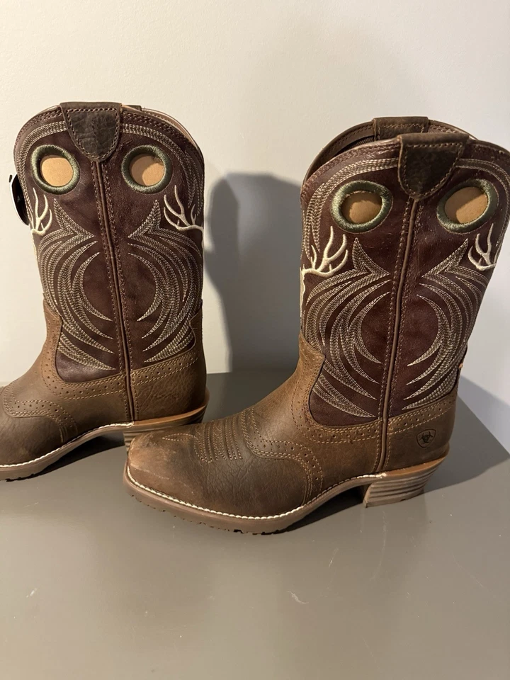 NUEVO | Bota de Vaquero Ariat Para Hombre Híbrida Roughstock Antler Wild Taupe 10061156 Foto 4 de 4