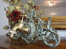Garten Wasserhahn + Schlauchhalter Jugendstil Antik Wandbrunnen Eisen Messing