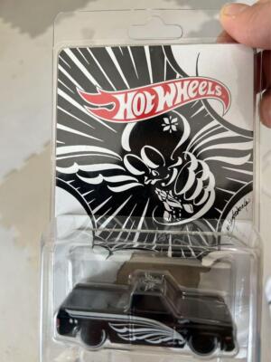 Hot Wheels Japan Convention 2024 '83 CHEVY SILVERADO USUGROW Right