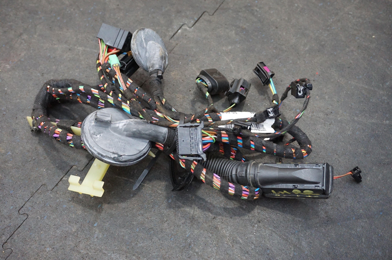 Rear Left Driver Side Door Wire Wiring Harness 3Y5971693D Bentley Mulsanne 10-20